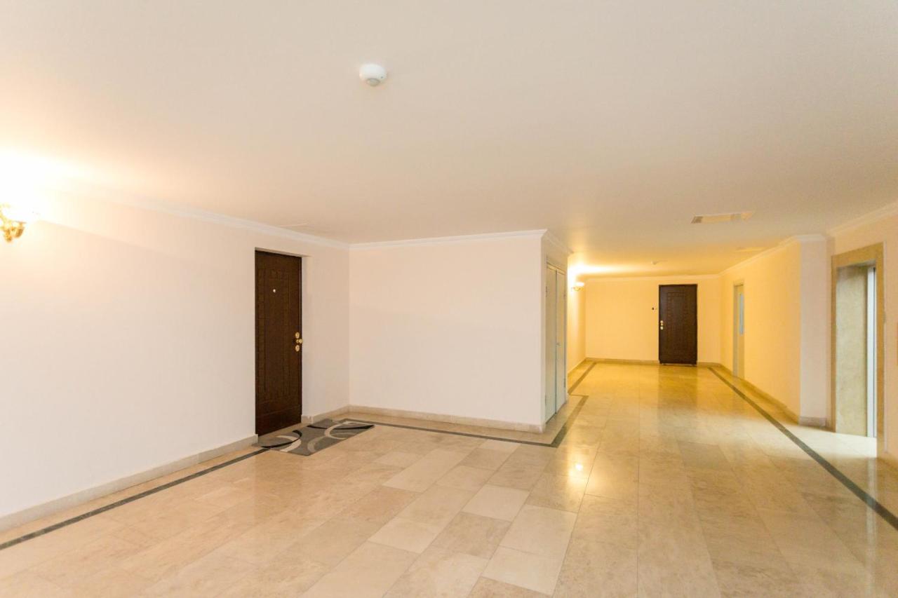 Central Cozy 3Bd-2Bath Apartment Tbilisi Exteriör bild