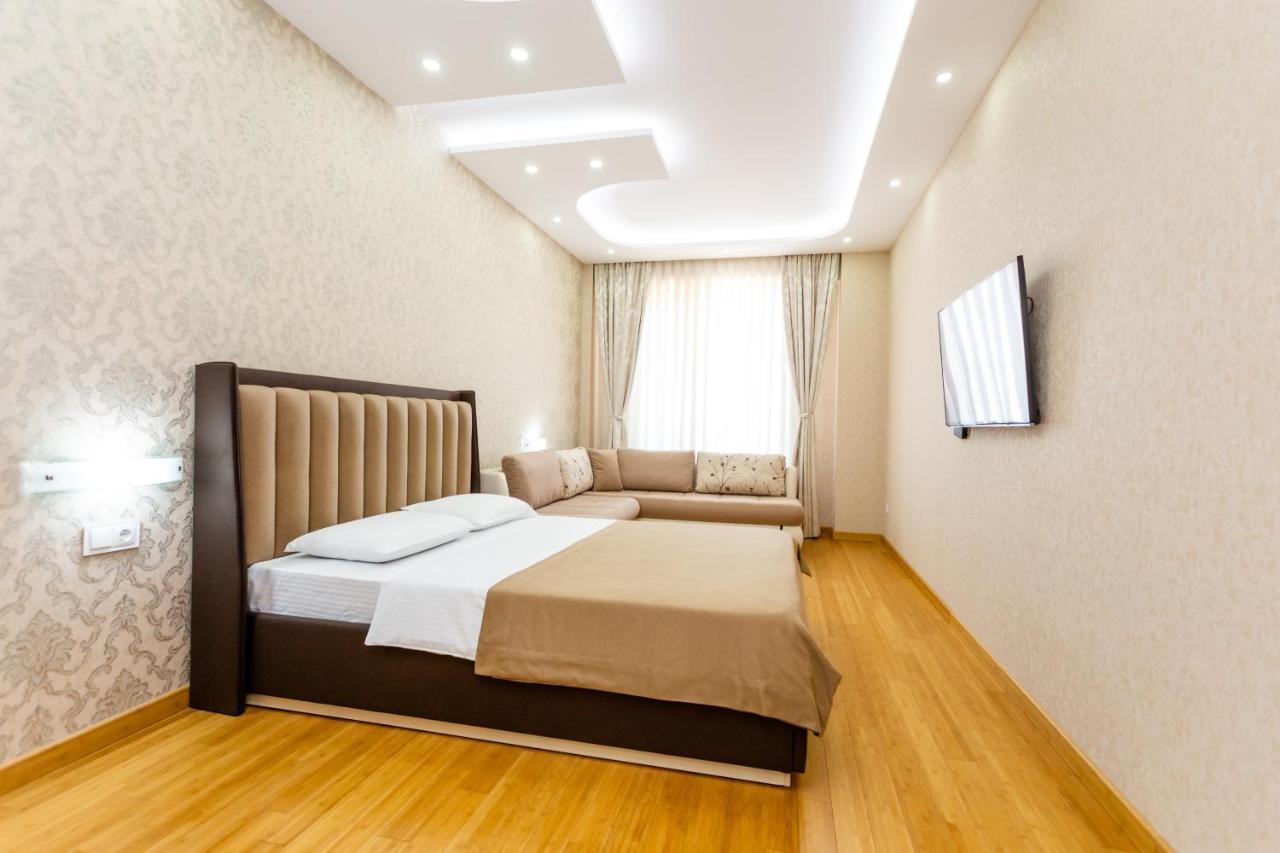 Central Cozy 3Bd-2Bath Apartment Tbilisi Exteriör bild